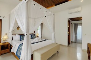 Villa, 1 Bedroom, Garden View | 1 bedroom, minibar, free WiFi, bed sheets