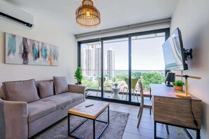 Fernseher, Arbeitsbereiche