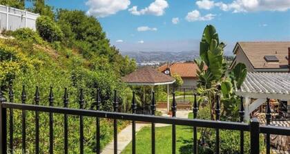 Luxury Custom Design House with View Los Angeles, close to Orange County, Disney