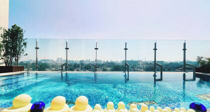 The Purple Horse Hotel