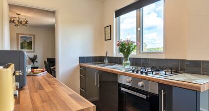 Cottage in Somerset With Stunning Garden Views