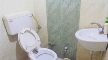 Artículos de tocador gratuitos, toallas, jabón, shampoo