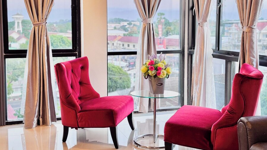 ToffyHome Hotel