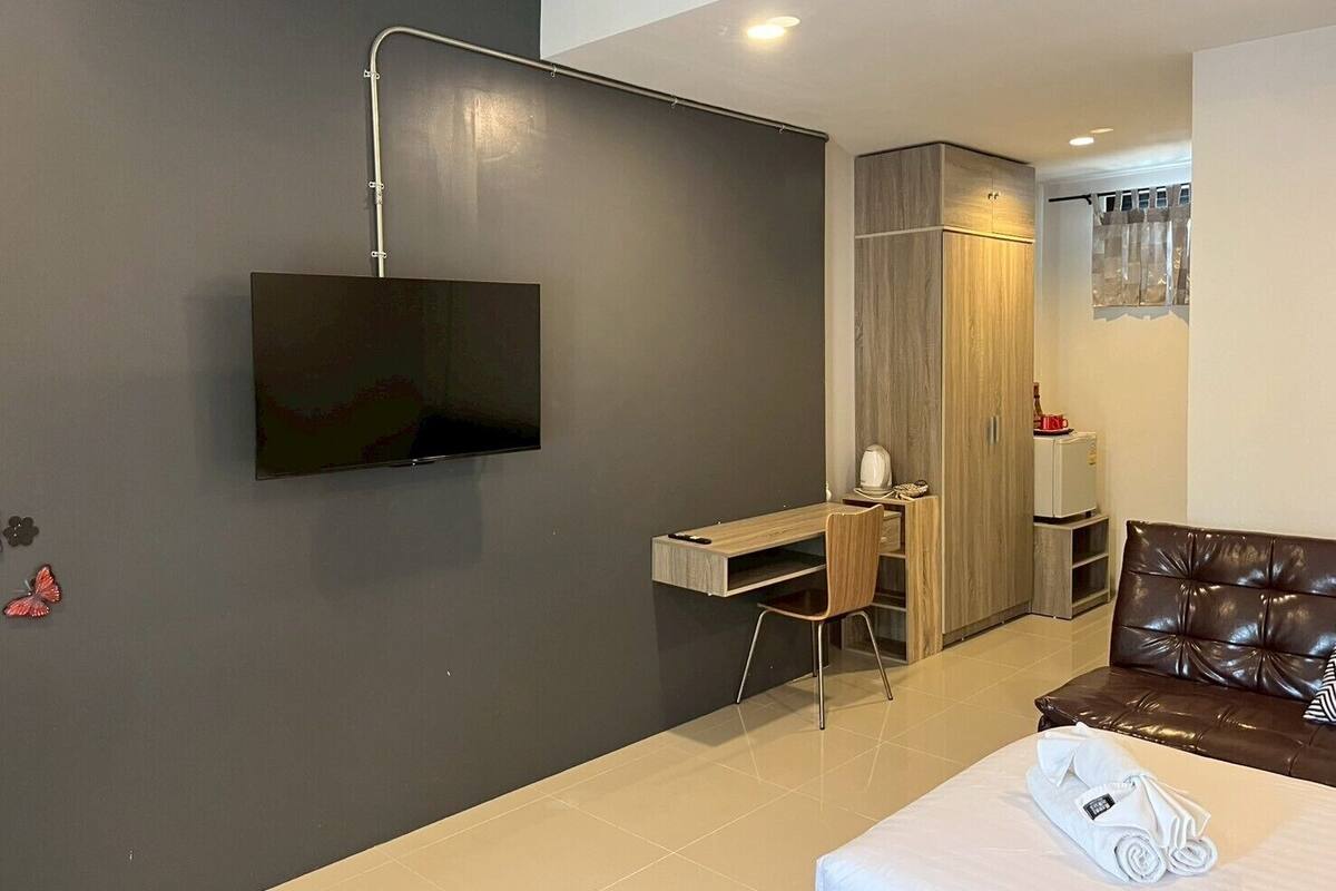 Superior tvåbäddsrum | Skrivbord, arbetsyta för laptop och gratis wi-fi