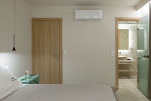 4 Schlafzimmer, Zimmersafe, Bügeleisen/Bügelbrett, Reisekinderbett