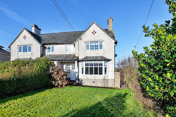 House | Exterior
