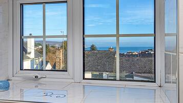 House | Perincian bahagian dalam