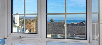 House in Abersoch Near Sandy Beach