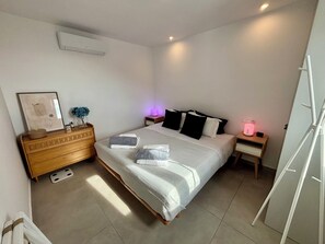 2 chambres, bureau, fer et planche à repasser, Wi-Fi gratuit