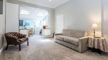 Apartment, 1 Bedroom | Living room