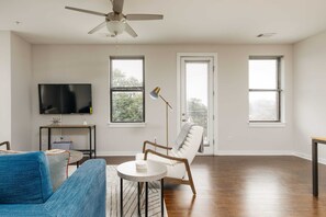 Télévision, espaces bureaux