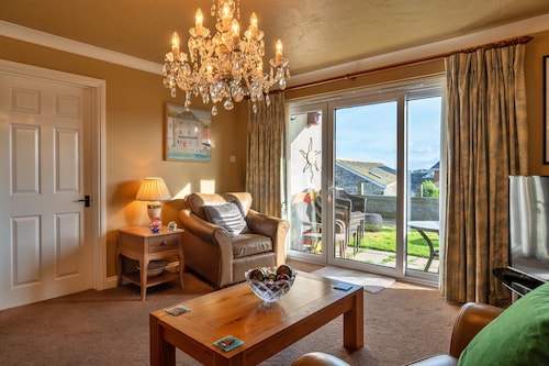 Apartment in Newquay Near Stunning Beaches