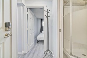 4 chambres, bureau, fer et planche à repasser, Wi-Fi