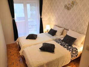 2 soverom, strykejern/-brett, reiseseng for barn og wi-fi (inkludert)