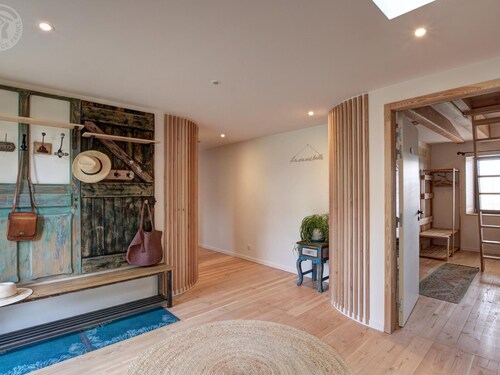 Spacious Eco-friendly Cottage with Garden - Hiking and Heritage Exploration