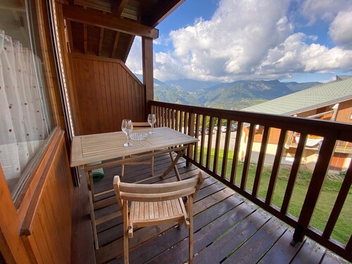 Cozy studio for 4, 100m from slopes