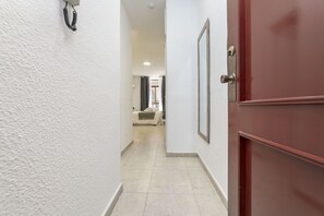 Interior - Classy IV - Ferga Suites (Madrid)