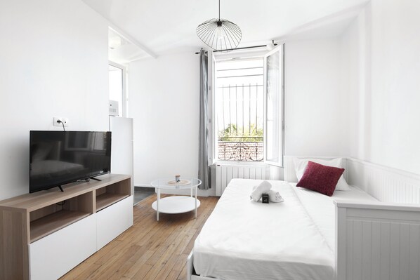 1 室のベッドルーム、アイロン / アイロン台、WiFi、ベッドシーツ