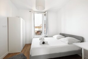 1 室のベッドルーム、アイロン / アイロン台、WiFi、ベッドシーツ