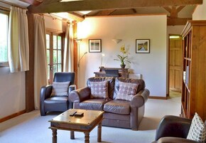 Cottage | Living area