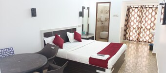 BLUEBELL HOLIDAY INN