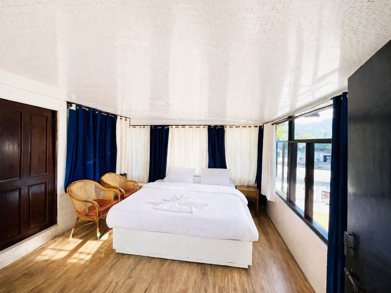 Sistema de insonorización y ropa de cama 