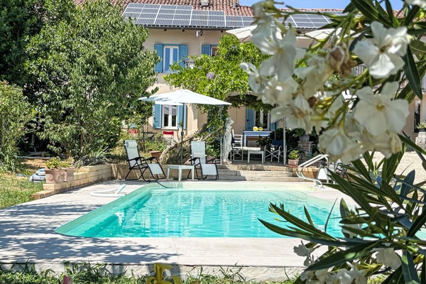 Piscine, Mobilier De Jardin, Recours, Loisir, Ombre, Parapluie, Eco Hôtel, Jardin, Pot De Fleur, Plante D'Appartement