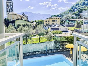 Pool - Cosy apartment for 2 people with WIFI, A/C, pool, TV, balcony, pets allowed and panoramic view (Domaso)