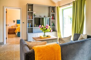 Apartment | Living room