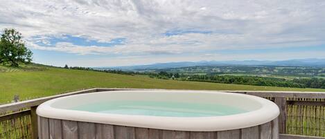 Alpehytte | Utendørs boblebad