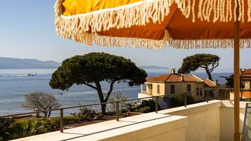 Deluxe Double Room, Sea View | Terrace/patio
