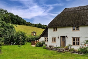 Cottage | Exterior - Cottage in Dorset Near Lulworth Cove (Blandford Forum)