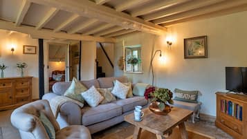 Cottage | Soggiorno | Caminetto