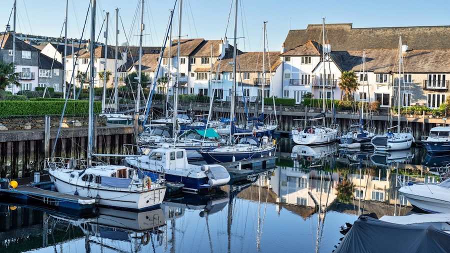 Apartment in Falmouth Near Beaches & Harbour