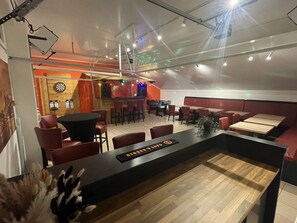 Bar (en la propiedad)