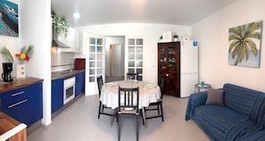 Appartement, 2 chambres, terrasse, vue piscine | Salle à manger