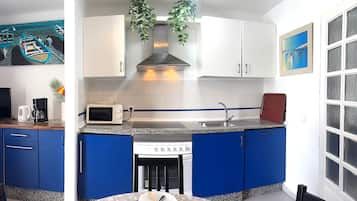 Apartament, 2 dormitoris, terrassa, vistes a la piscina | Interior