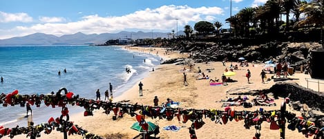 Apartment, 2 Bedrooms, Terrace, Pool View | Beach