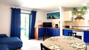 Unclassified image, 5 of 26, button - Apartment Florencia With Pool & Wifi in Puerto del Carmen, Lanzarote (Tías)