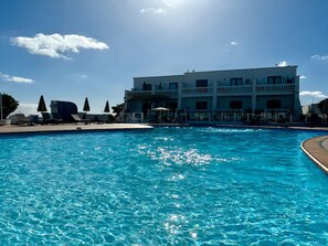 Apartment, 2 Schlafzimmer, Terrasse, Poolblick | Pool