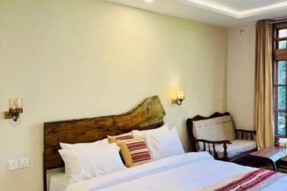 Rivaj Hotel & Resort