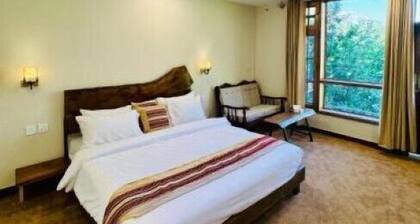 Rivaj Hotel & Resort