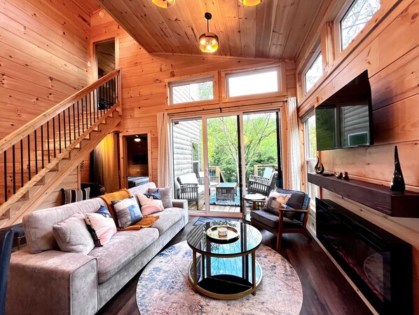 Télévision, cheminée