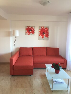 Living area - Bay Gardens Apartments (Old Bay Group) (Giardini Naxos)
