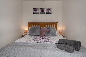 3 bedrooms, iron/ironing board