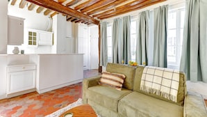 City Apartment, 1 Double Bed with Sofa bed, Non Smoking, Courtyard View | Living area - Charming 1BR Near Latin Quarter (Paris)