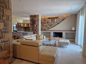 Living area - Villa Arian with great sea view, great pool and 6 minutes walk from the beach (Epidaurus)