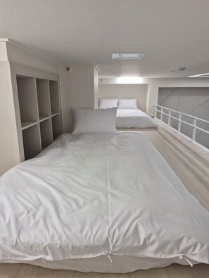 2 室のベッドルーム、ベッドシーツ