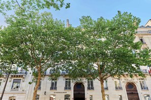 Apartment | Exterior - Superb Apartment Arc de Triomphe/trocadero (Paris)