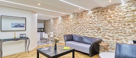 Apartment | Living area